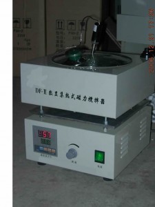 數(shù)顯集熱式磁力攪拌器